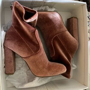 Steve Madden ankle boots